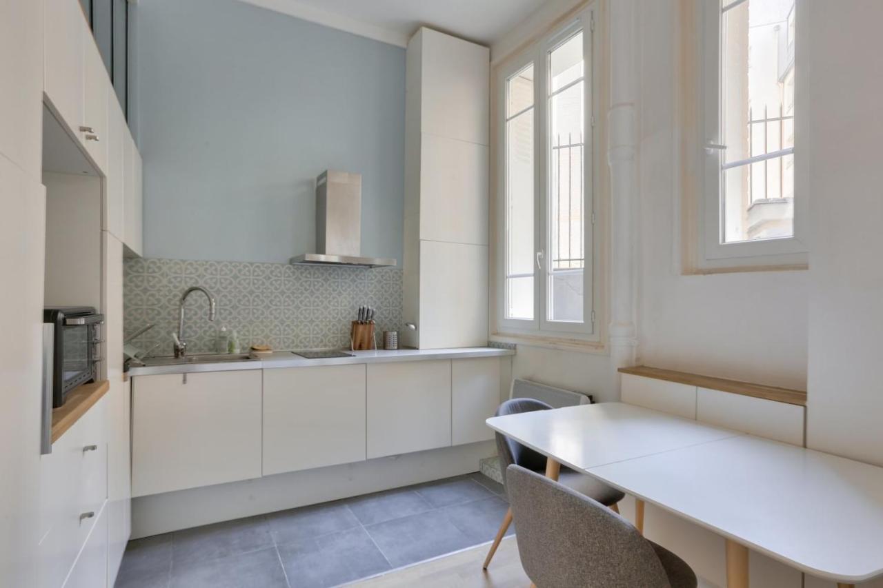 Charming Studio - Paris 18Th District Apartment Exterior photo